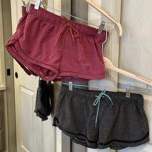 PRANA Pair of Zipper Pocket Lace Detail Shorts XS